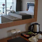 Aurasia Sea Side Hotel