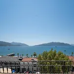 Hotel Aurasia Sea Side 3*