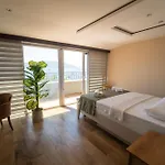Aurasia Sea Side Hotel 3*