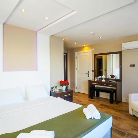 Aurasia Sea Side 3* Marmaris