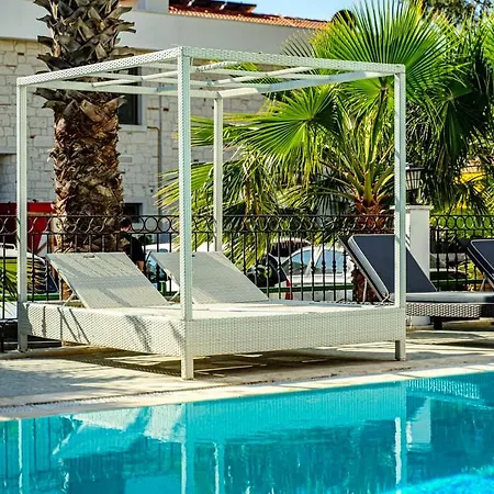 Aurasia Sea Side مرمريس