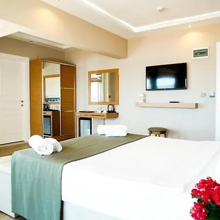 Aurasia Sea Side فندق مرمريس