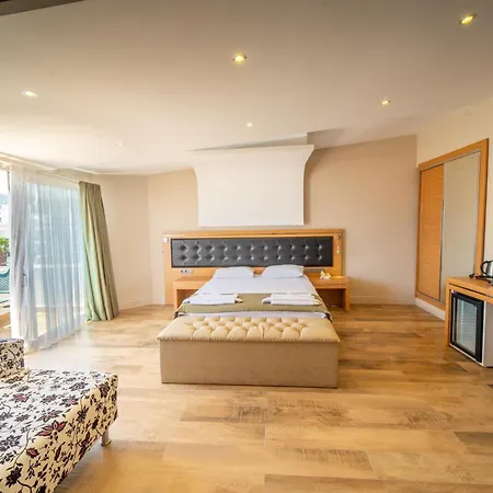 فندق Aurasia Sea Side مرمريس