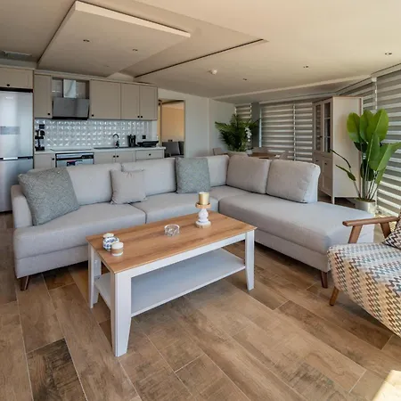 Aurasia Sea Side مرمريس