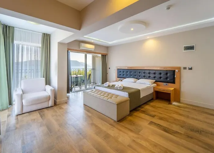Aurasia Sea Side 3*