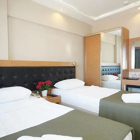 Hotel Aurasia Sea Side