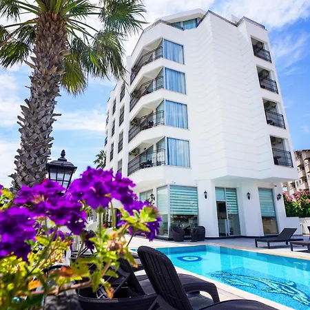 Hotel Aurasia Sea Side